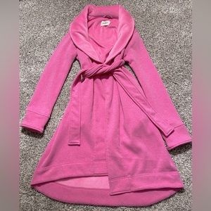 UGG fuzzy robe, size small